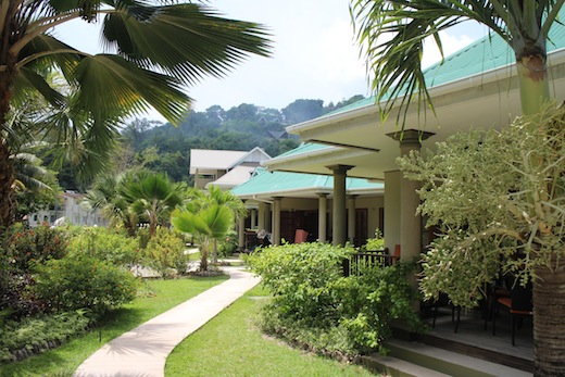 Côte D’Or Chalet Praslin