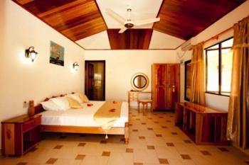 Etoile Labrine La Digue Seychellen