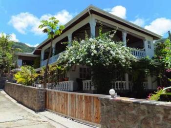 Beau Bamboo Beau Vallon Mahe Seychellen