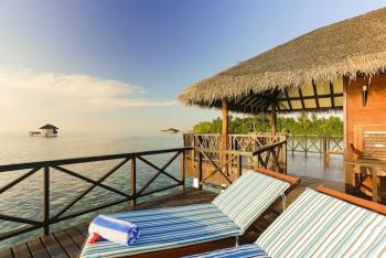 Wasser Villa Medhufushi Island Resort Meemu Atoll Malediven
